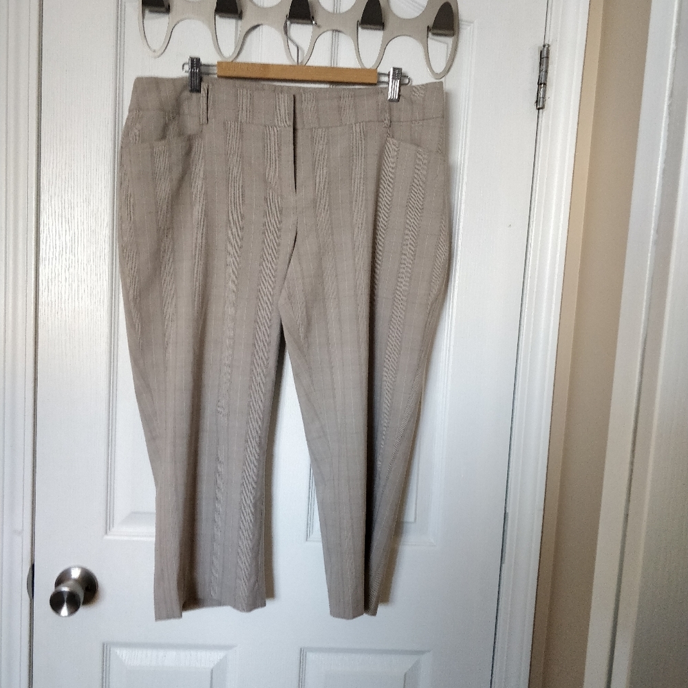 Beige Plaid Cleo Crop Pants
